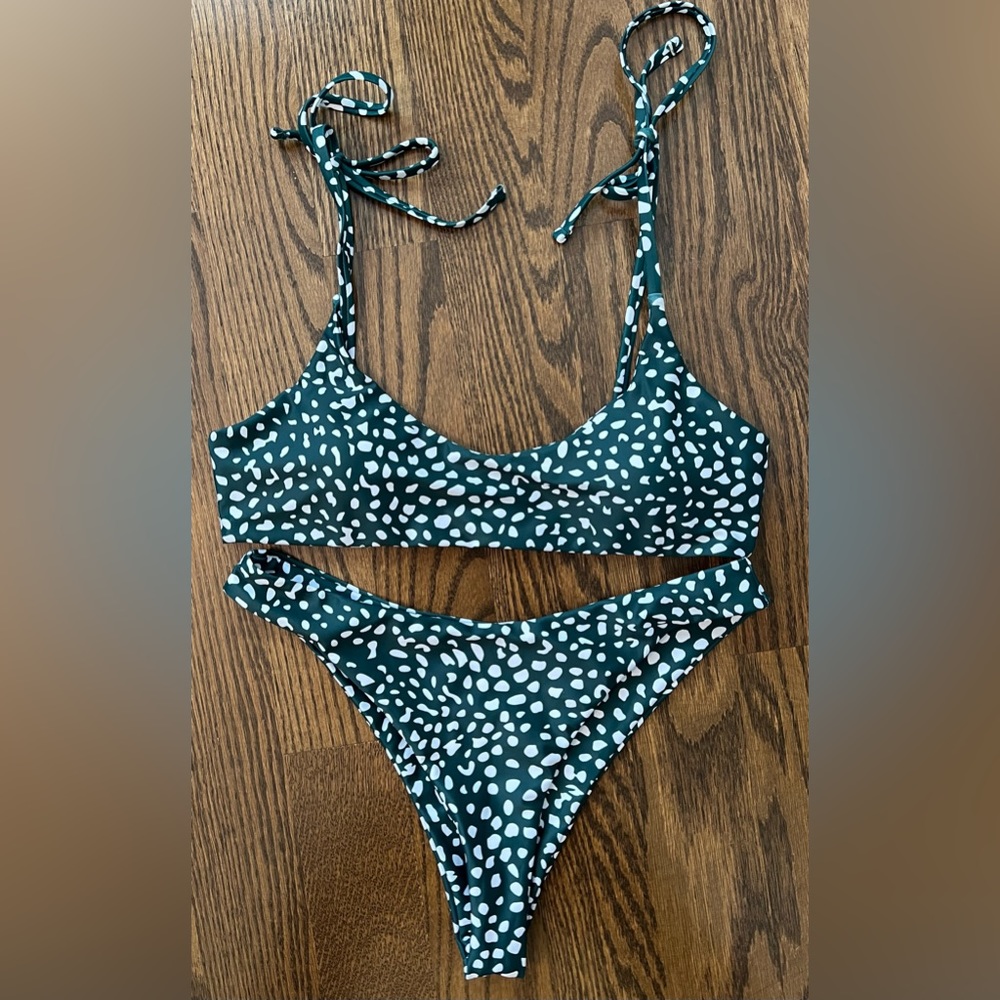 Zaful High Leg Bikini NWOT